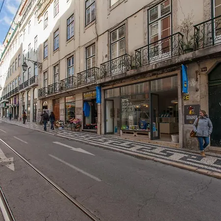 Flh Baixa Family Apartman *